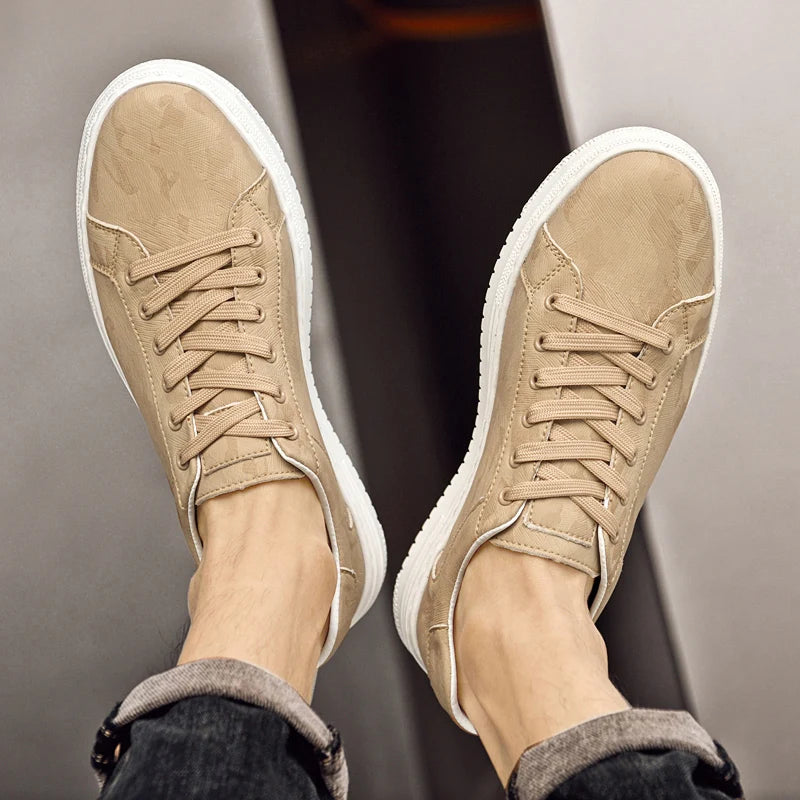 Versatile Men’s Sneakers
