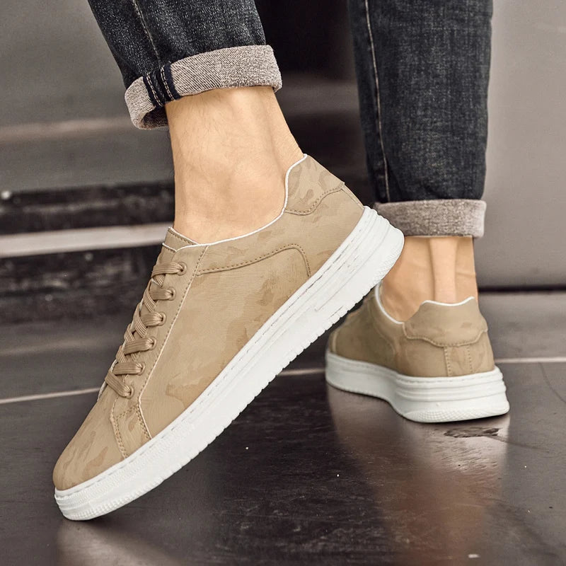 Versatile Men’s Sneakers