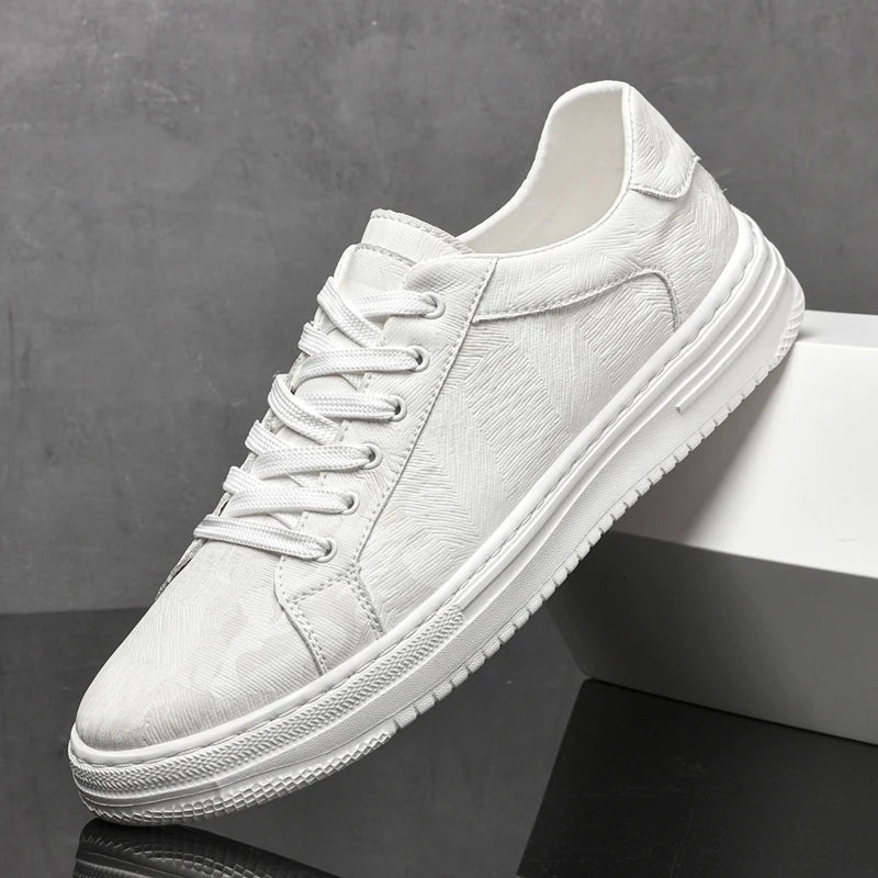 Versatile Men’s Sneakers